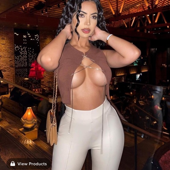 Fasion nova faux leather pants - Picture 3 of 4